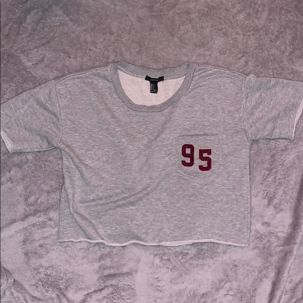 Cropped sweat shirt